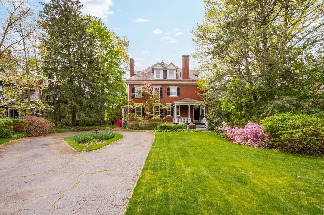 329 Bank St, Sewickley, PA 15143