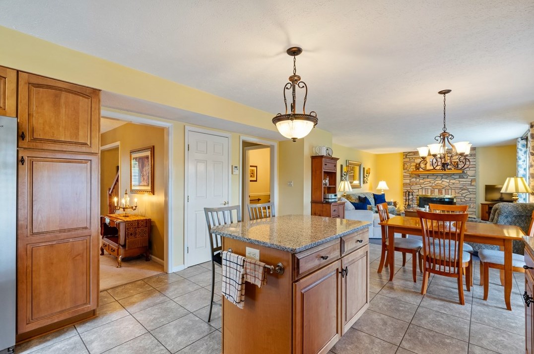 510 Leland Dr, Pittsburgh PA 15236-2757 exterior