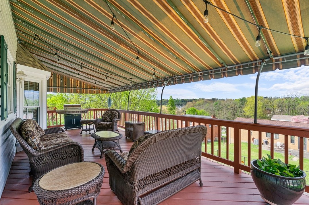 510 Leland Dr, Pittsburgh PA 15236-2757 exterior