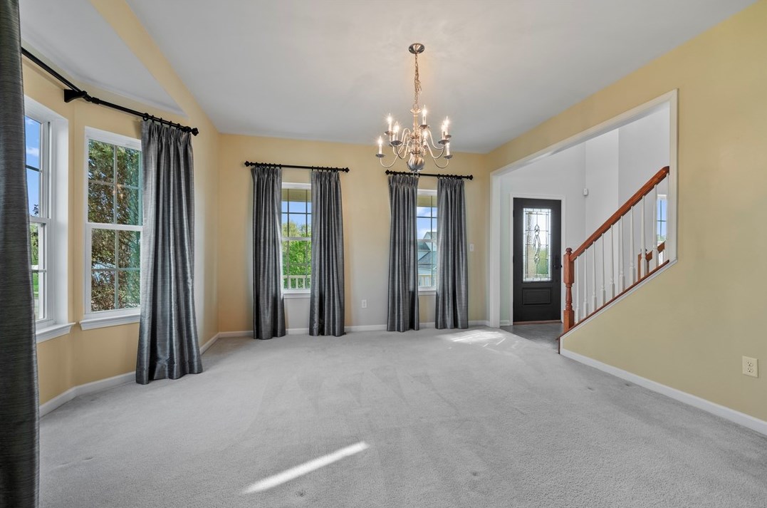 10861 Gasson Dr, North Huntingdon PA 15642-8878 exterior