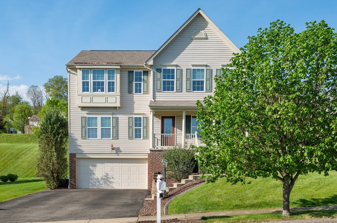 10861 Gasson Dr, North Huntingdon PA 15642-8878 exterior