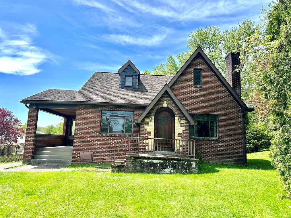 135 Pine Hill Rd, Kittanning, PA 16201
