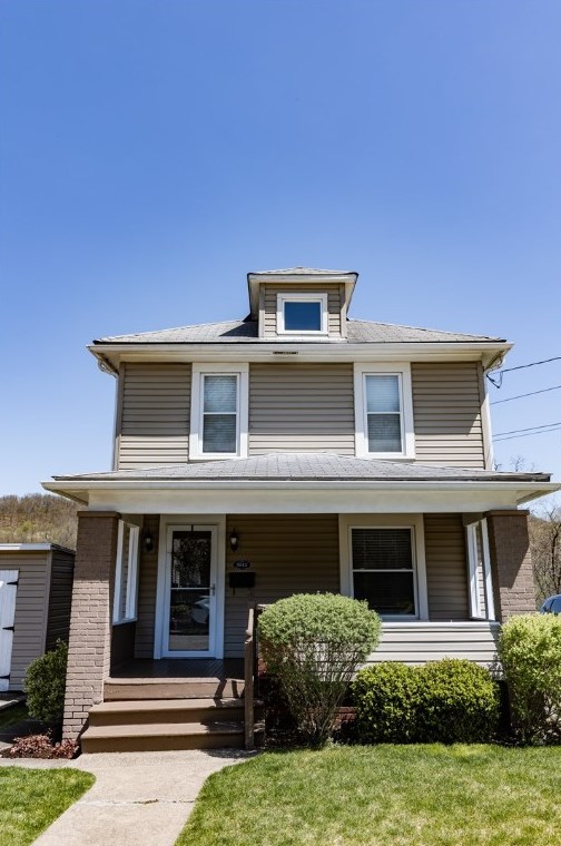3912 College Ave, Beaver Falls, PA 15010-3358