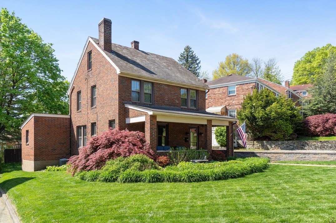 315 Altoona Pl, Pittsburgh, PA 15243-2037