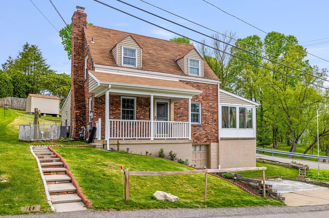 3700 Rebecca St, Pittsburgh, PA 15234-2337