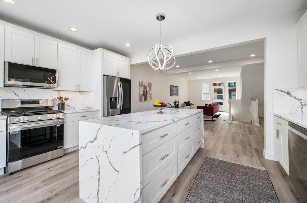 5221 Duncan St, Pittsburgh PA 15201-2431 exterior