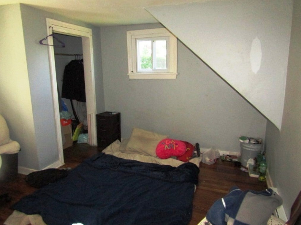 5725 Verona Rd, Verona PA  15147-3012 exterior