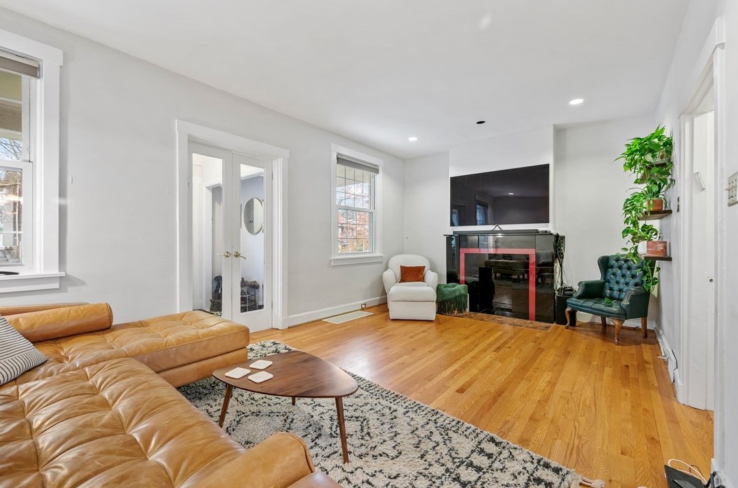 2334 Tilbury Ave, Pittsburgh, PA 15217-2414