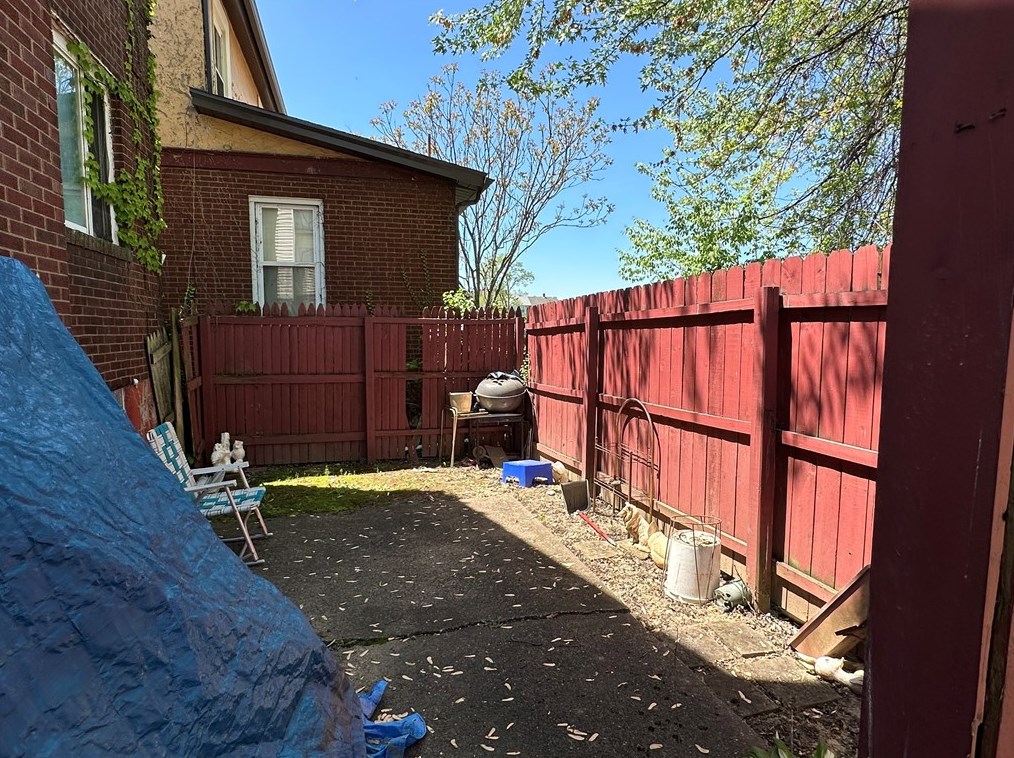 3011 Jenny Lind St, Mckeesport PA  15132-5142 exterior