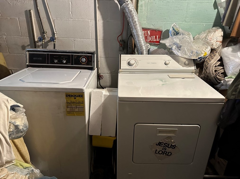 3011 Jenny Lind St, Mckeesport PA  15132-5142 exterior