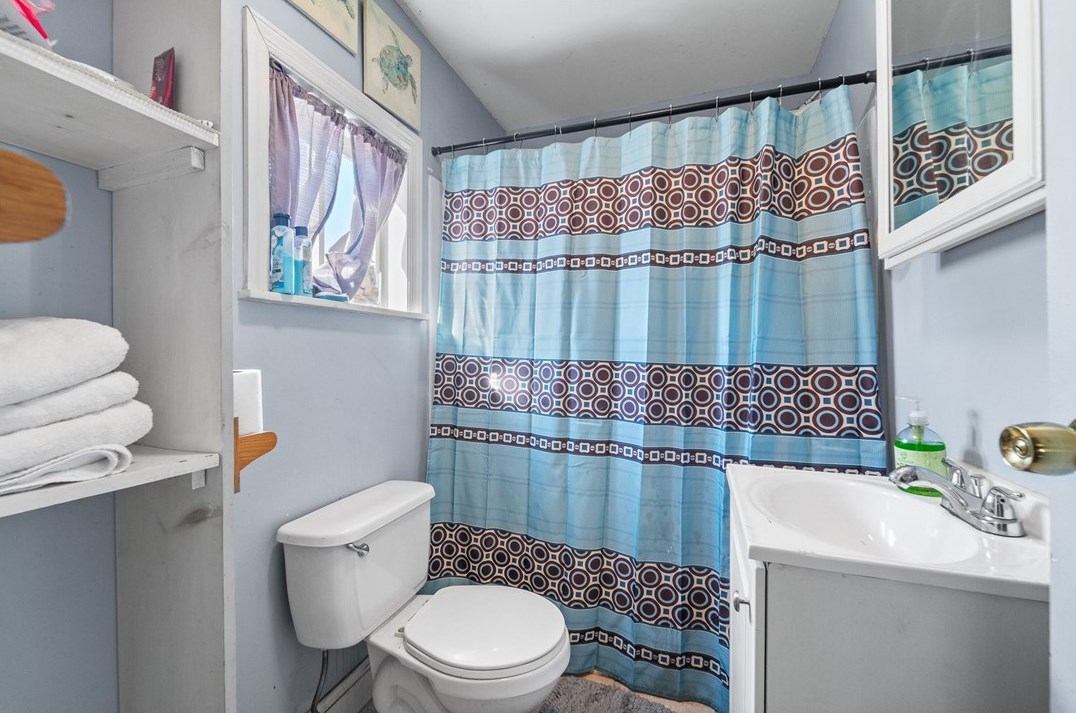 1726 Concordia St, Pittsburgh PA  15210-3934 exterior