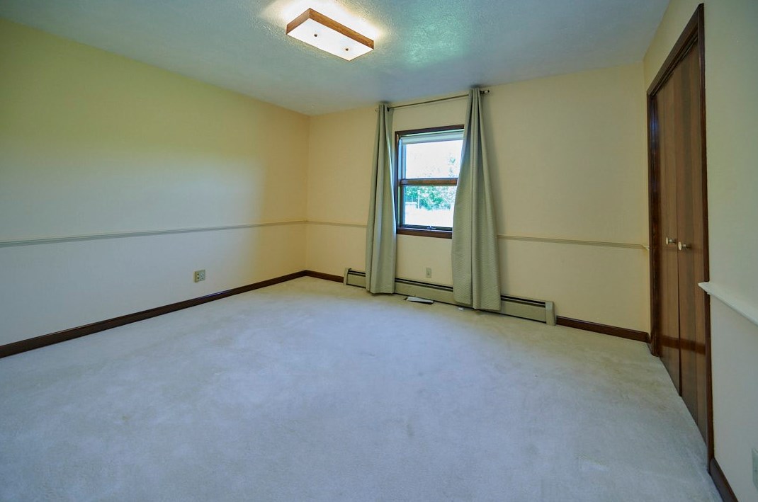 128 Southwood Dr, Oliphant Furnace PA 15401-8911 exterior