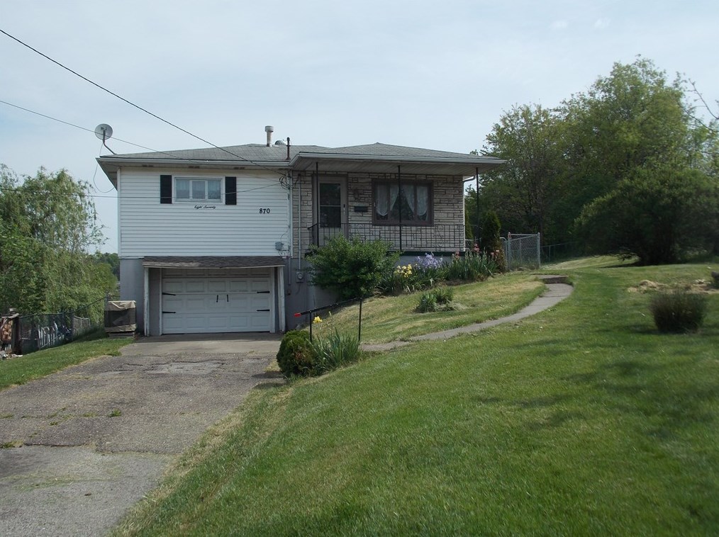 870 Summerlea Ave, Washington, PA 15301