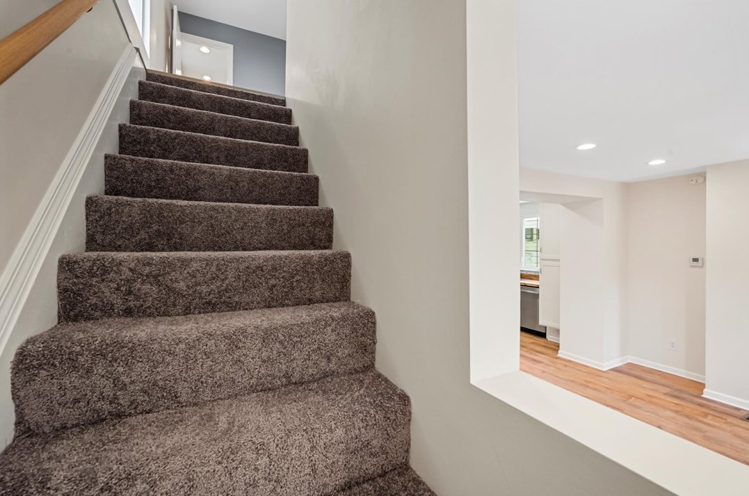 317 Anthony St, Pittsburgh PA 15210-2242 exterior