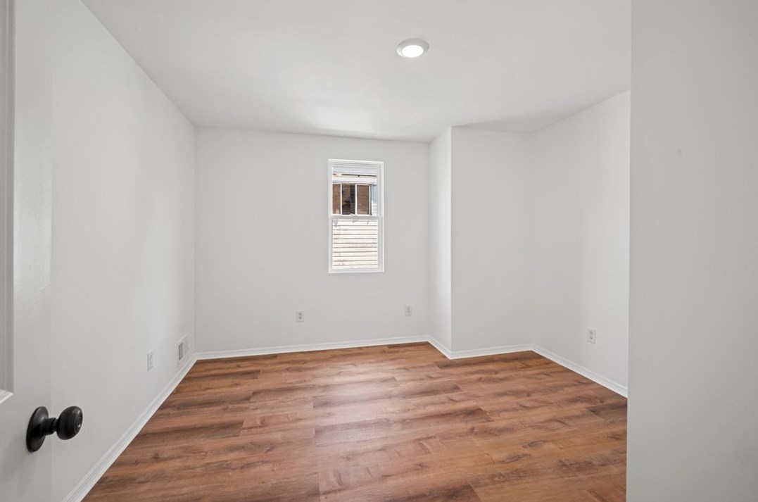 317 Anthony St, Pittsburgh PA 15210-2242 exterior