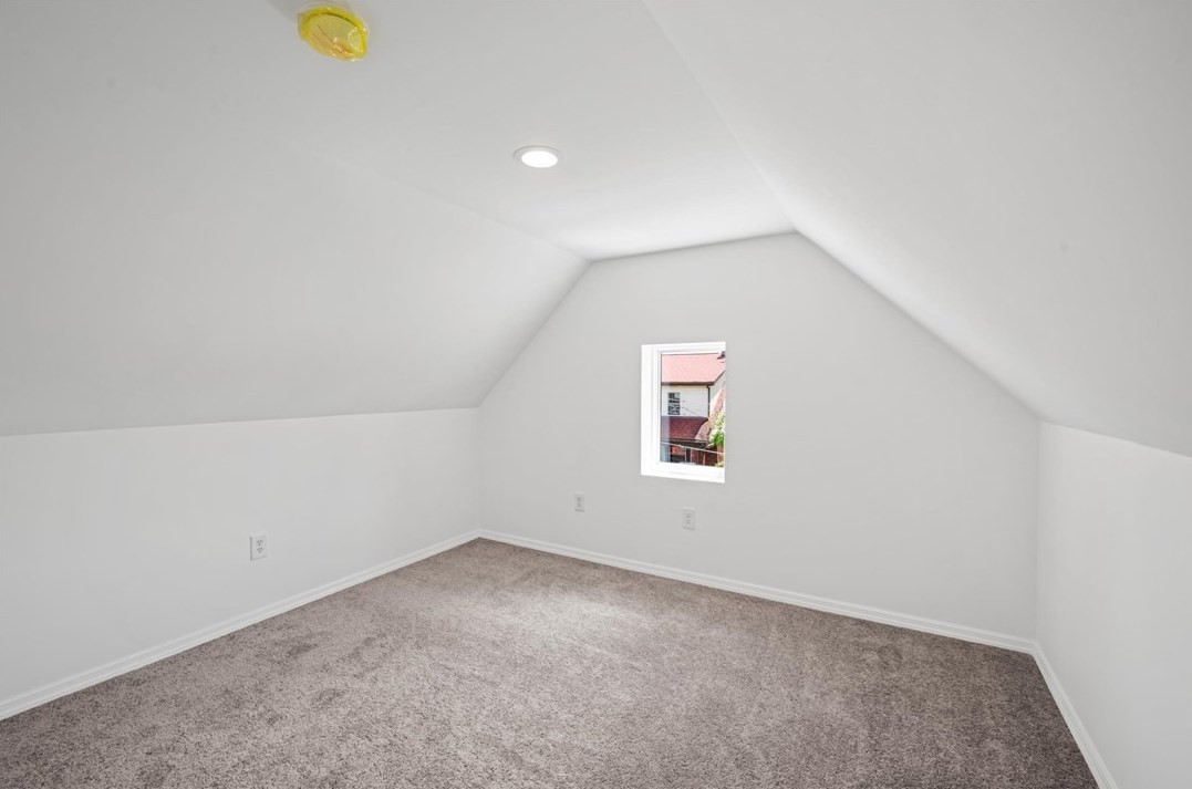 317 Anthony St, Pittsburgh PA 15210-2242 exterior