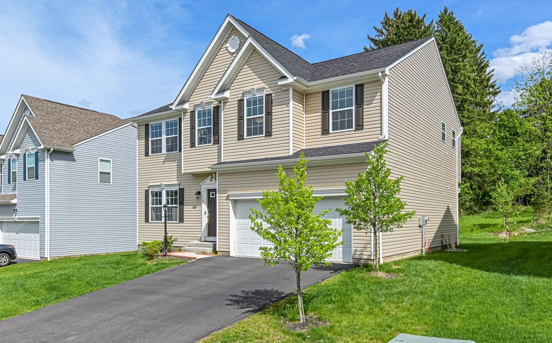 1407 Windsor Ct, Sewickley, PA 15143