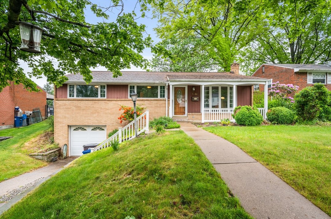 5384 Hacienda Dr, Pittsburgh, PA 15236-2804