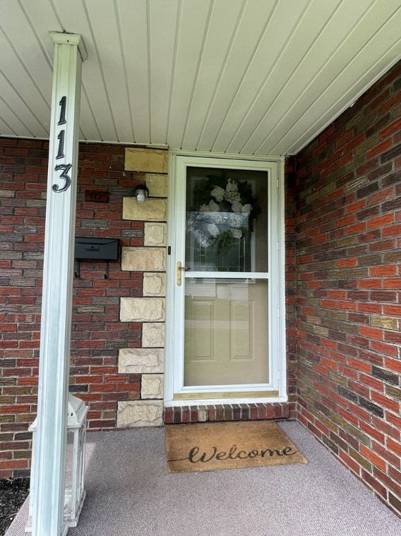 113 Winfield Dr, Grove City, PA 16127