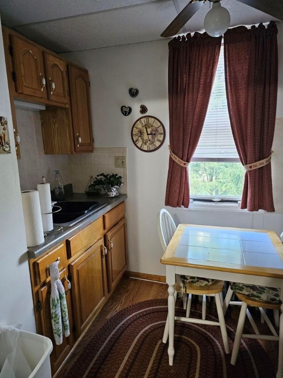 535 6th St, North Huntingdon, PA 15642