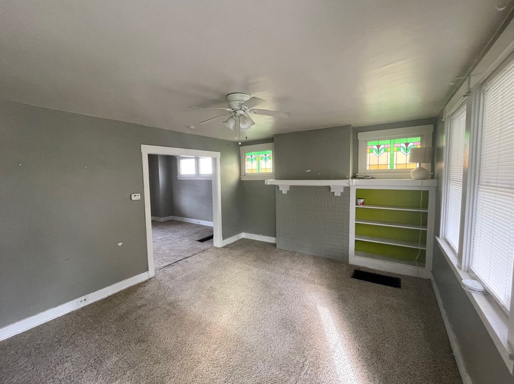 950 Berkshire Ave, Pittsburgh, PA 15226-2140