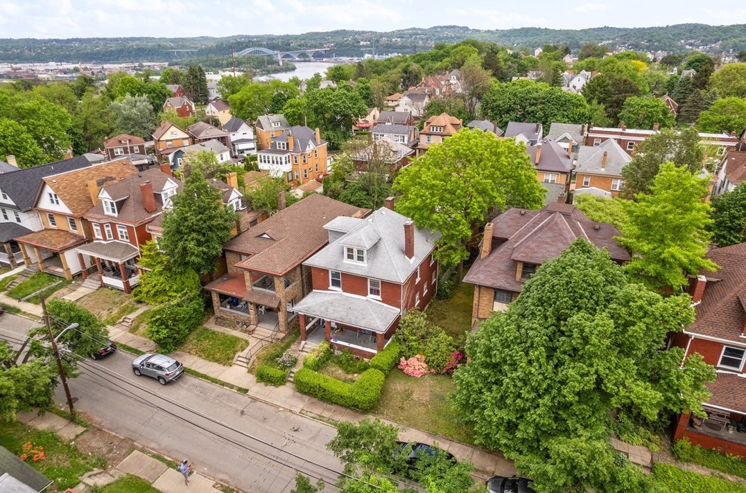 3122 Landis St, Pittsburgh, PA 15204-1716