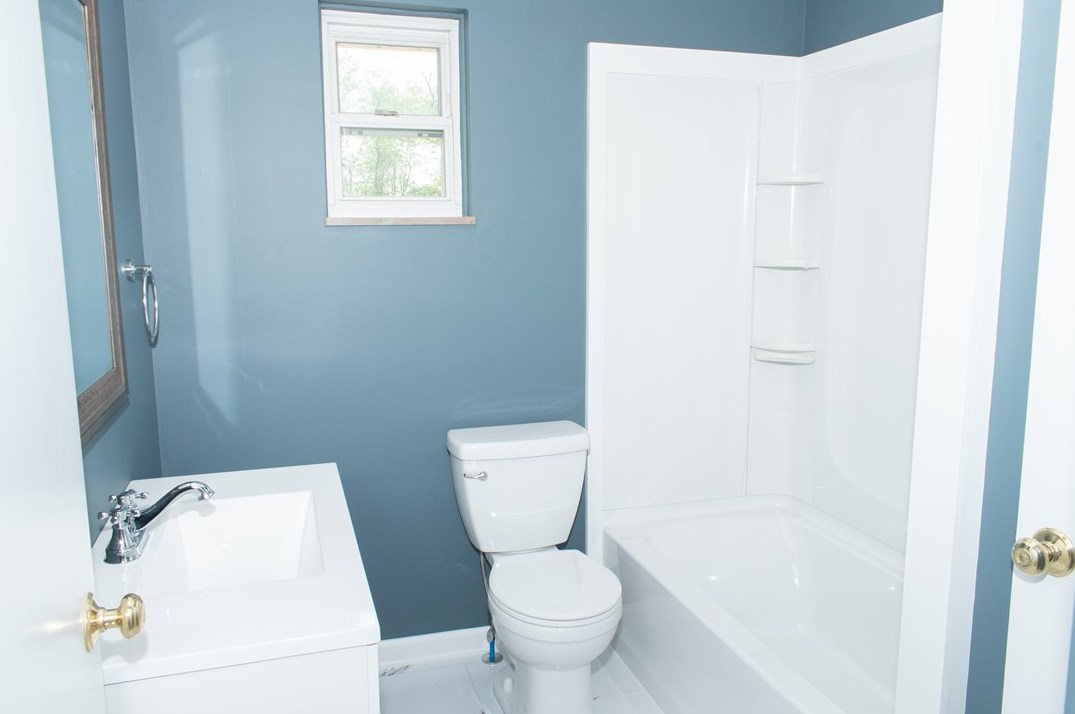 1348 Bechtel St, Monaca PA 15061-1112 exterior