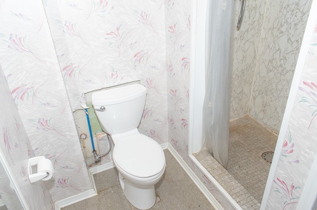 1348 Bechtel St, Monaca PA 15061-1112 exterior