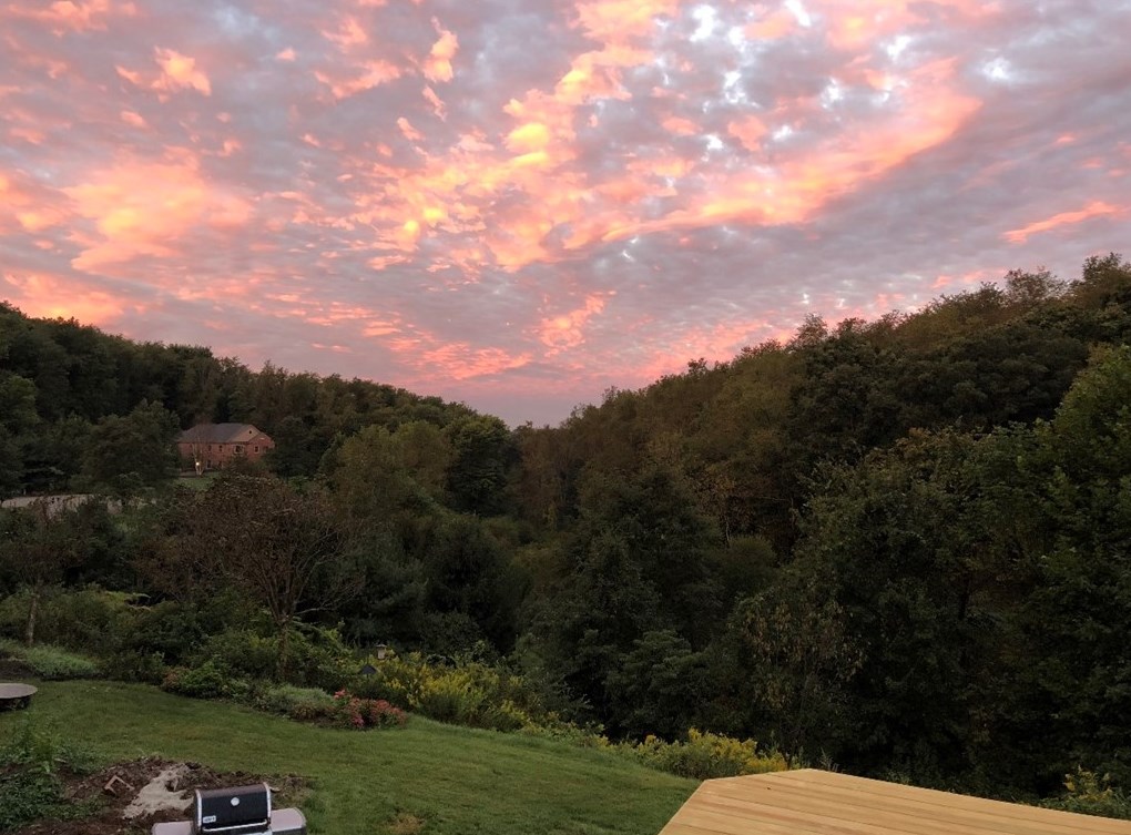 636 Woodvalley Dr, Pittsburgh, PA 15238
