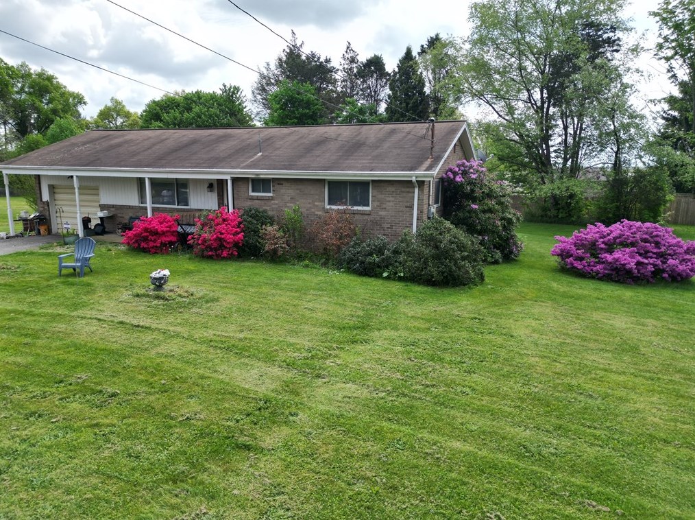 927 Evans City Rd, Renfrew, PA 16053