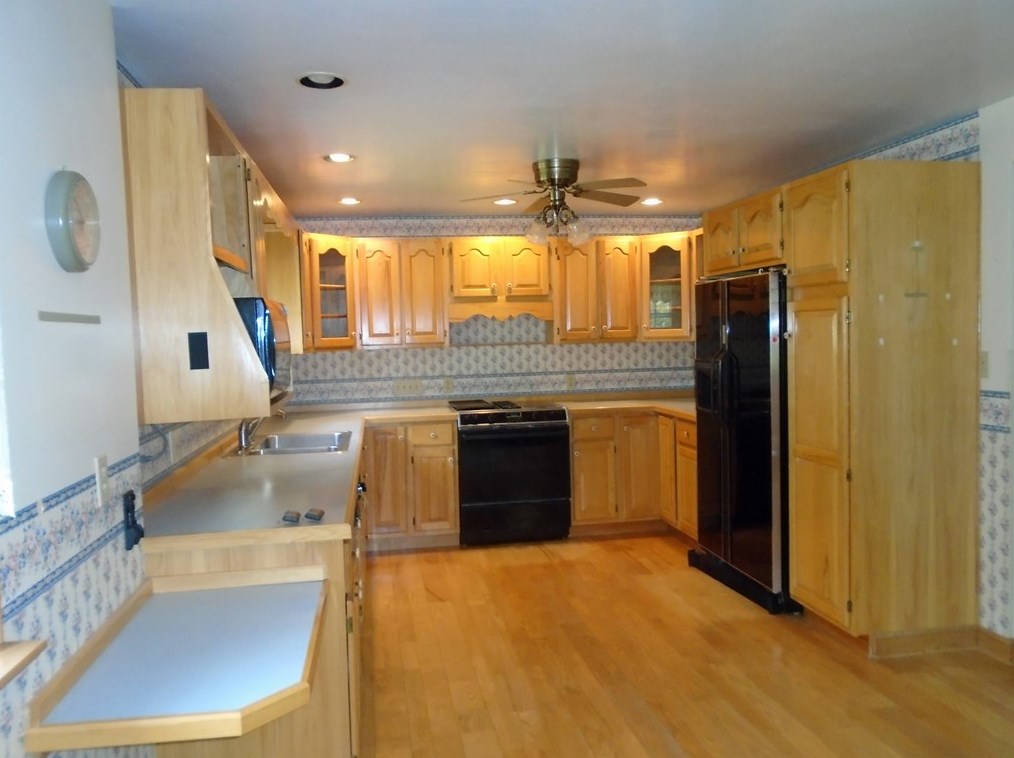 452 Smiths Ferry Rd, Midland, PA 15059