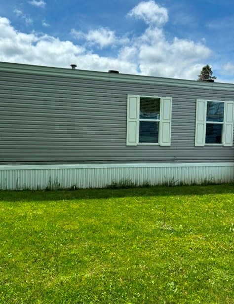 147 Castle Rd, Washington PA 15301-6008 exterior