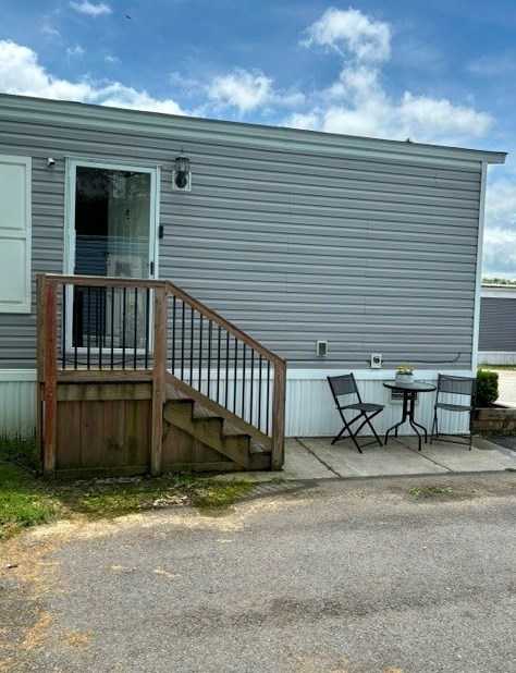 147 Castle Rd, Washington, PA 15301-6006