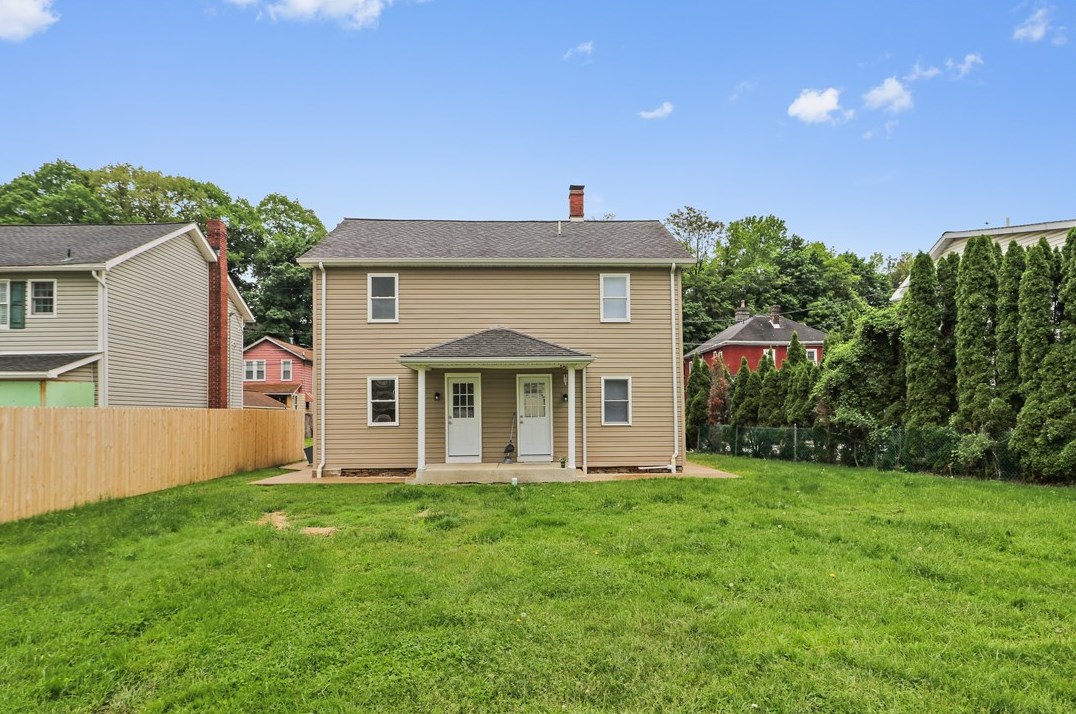 510 Miller St, Latrobe, PA 15650-1547