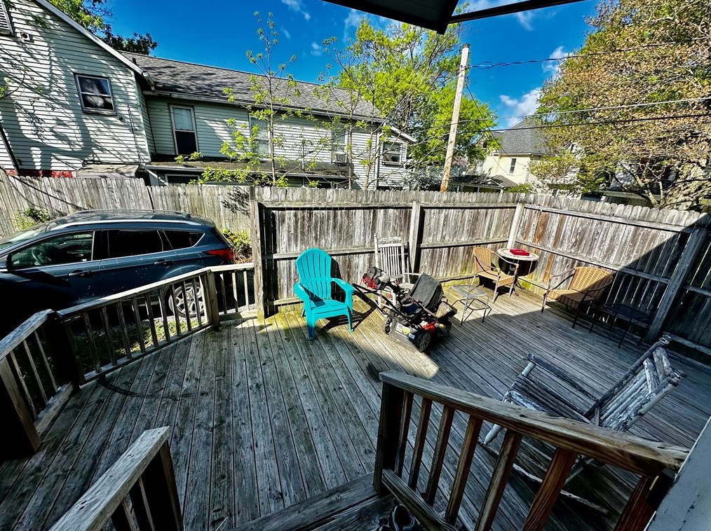 216 Gilmore, Grove City PA 16127-1614 exterior