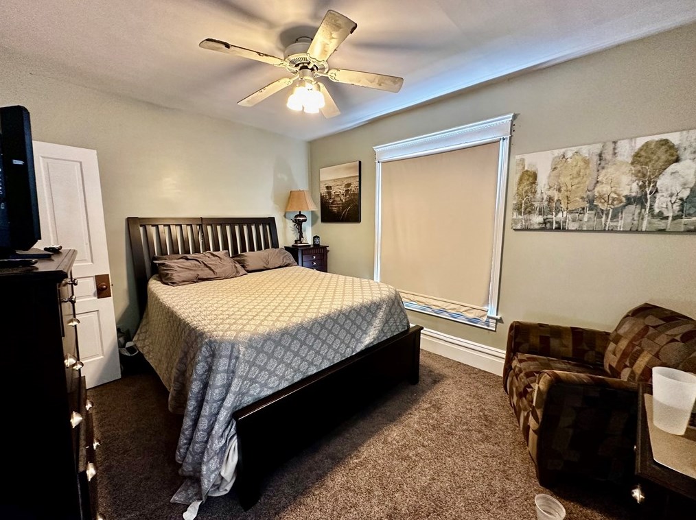 216 Gilmore, Grove City PA 16127-1614 exterior