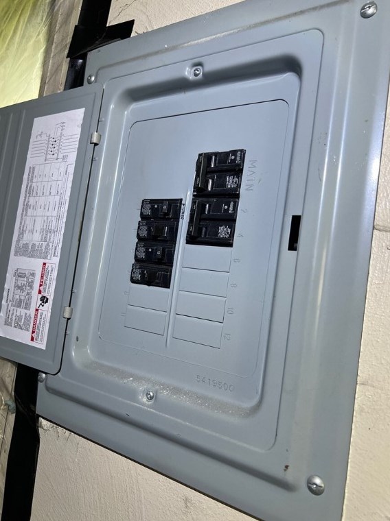 1425 Washington Blvd, Mckeesport PA  15133-3711 exterior