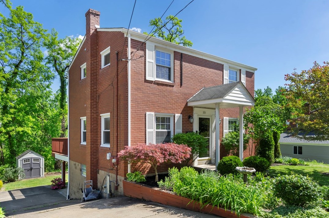 331 Garden Rd, Pittsburgh, PA 15227-3105