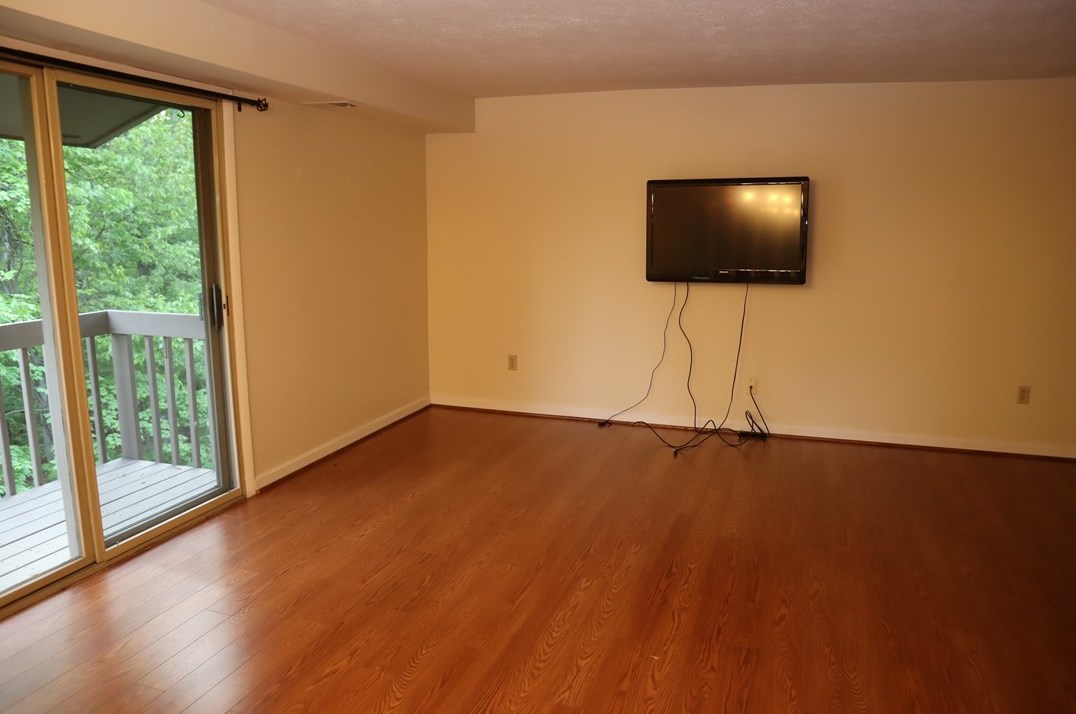 329 Ridge Point Cir #34 South, Bridgeville, PA 15017