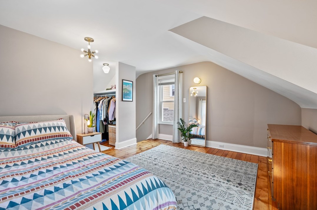 6731 Reynolds St, Pittsburgh PA  15206-4511 exterior