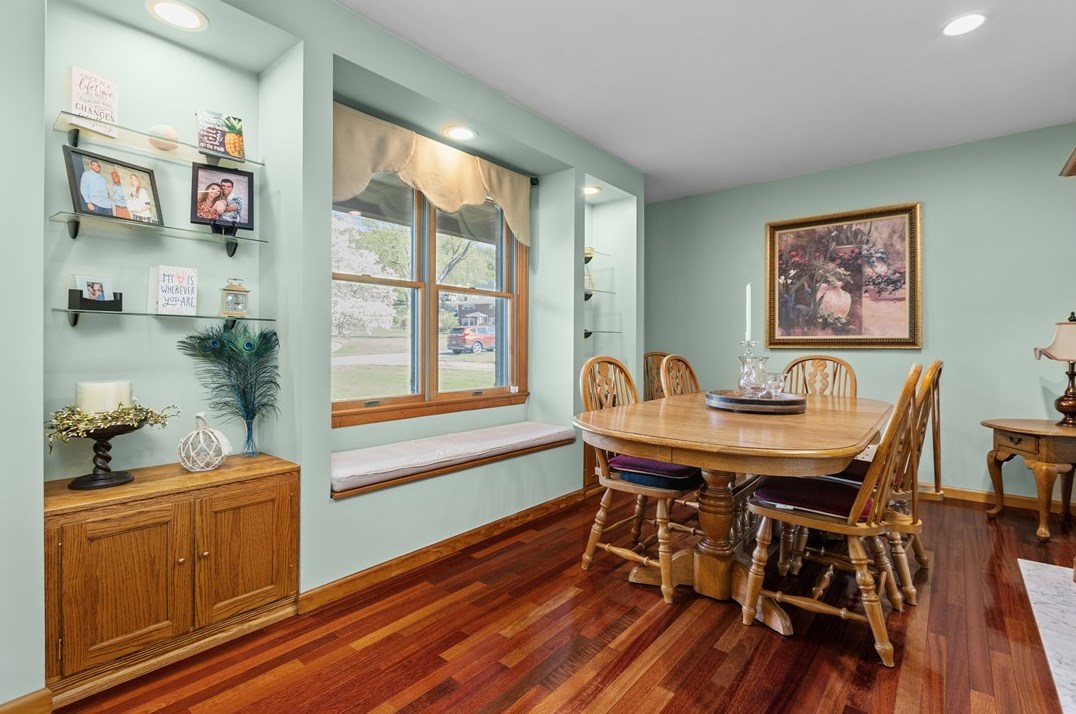 5137 Leroy Dr, Gibsonia PA 15044-8102 exterior