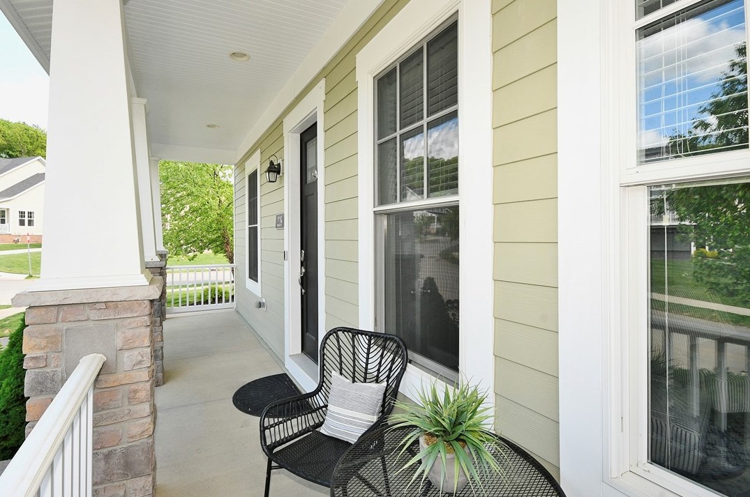 239 Venango Trl, Seven Fields, PA 16046-4027