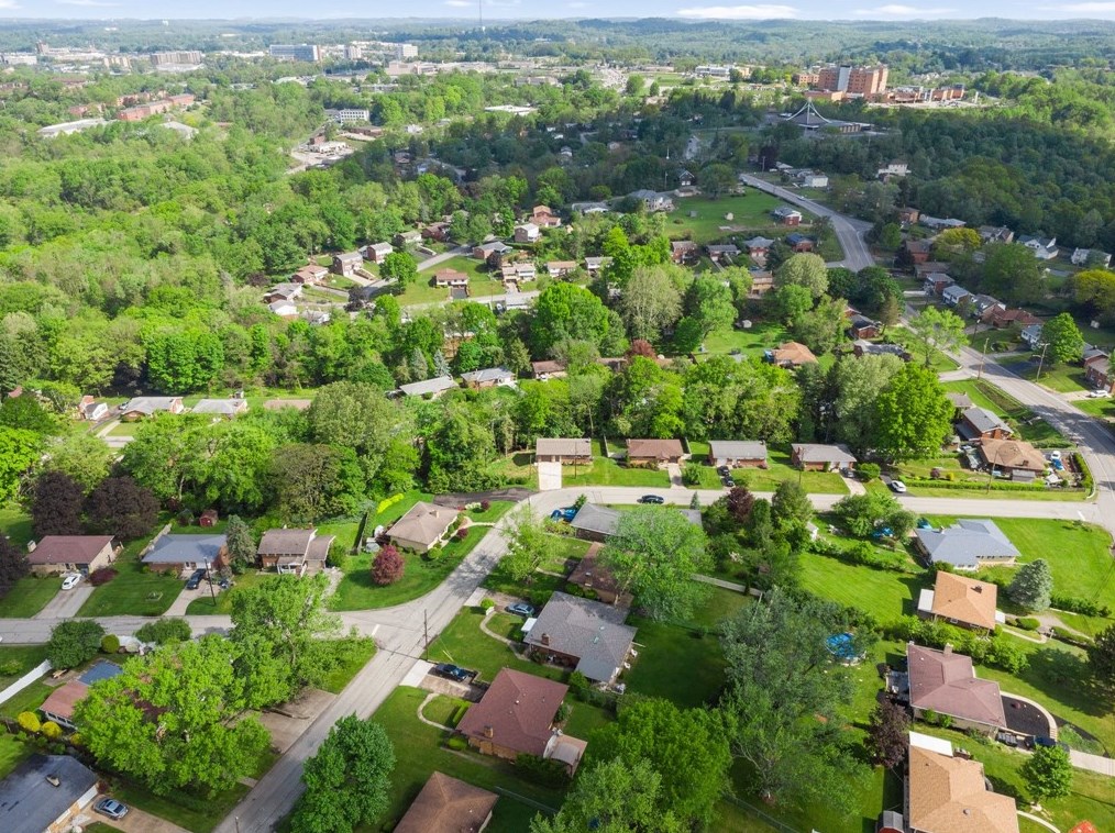 1187 Ln Salle Rd, Monroeville PA 15146-4350 exterior