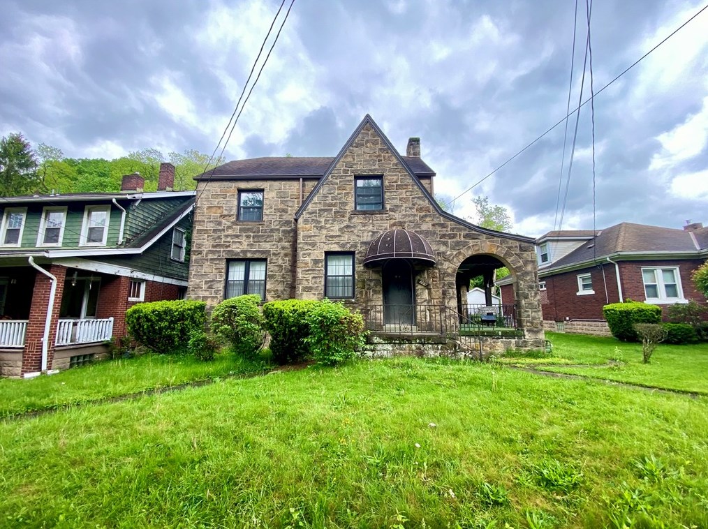 709 Wall Ave, Monroeville, PA 15140