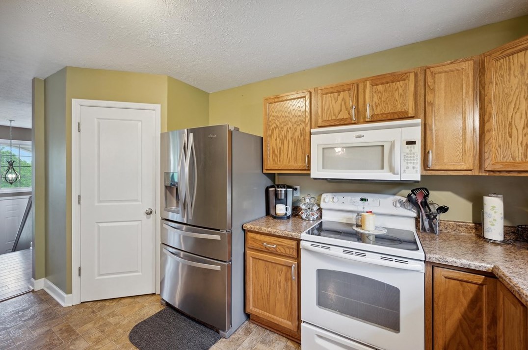 1512 Hancock Rd, Homer City PA  15748-7828 exterior