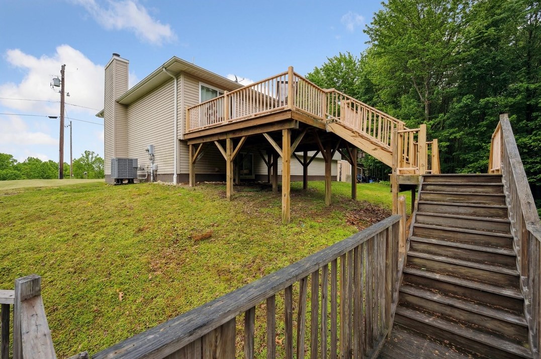 1512 Hancock Rd, Homer City PA  15748-7828 exterior