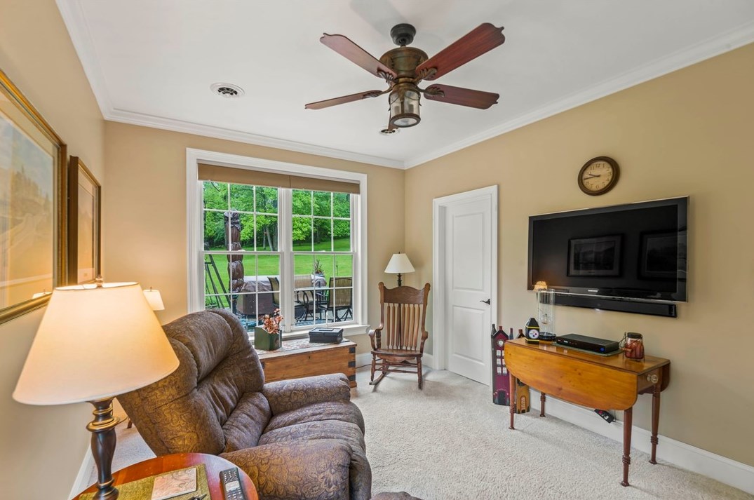 176 Miller Rd, Washington PA 15301-7721 exterior