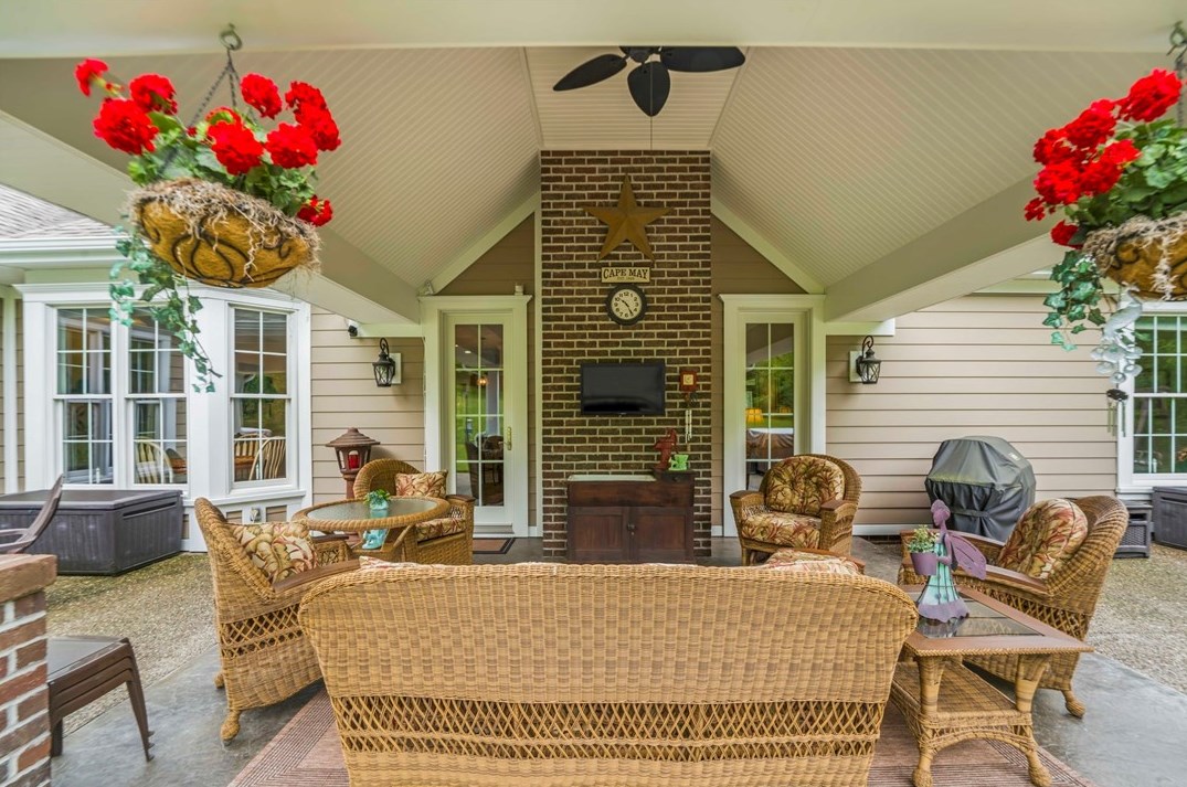 176 Miller Rd, Washington PA 15301-7721 exterior