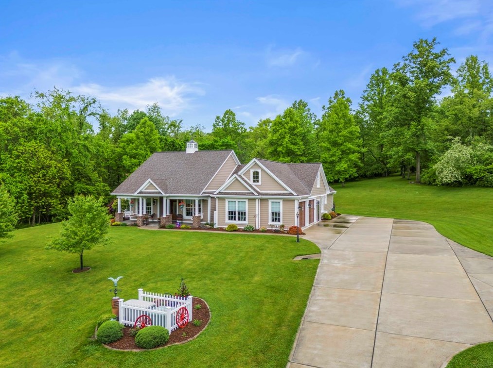 176 Miller Rd, Washington PA 15301-7721 exterior