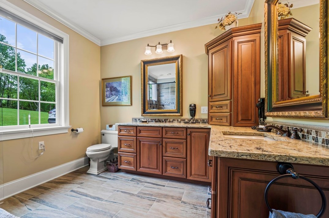 176 Miller Rd, Washington PA 15301-7721 exterior